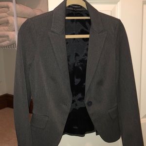 Express pants suit gray.